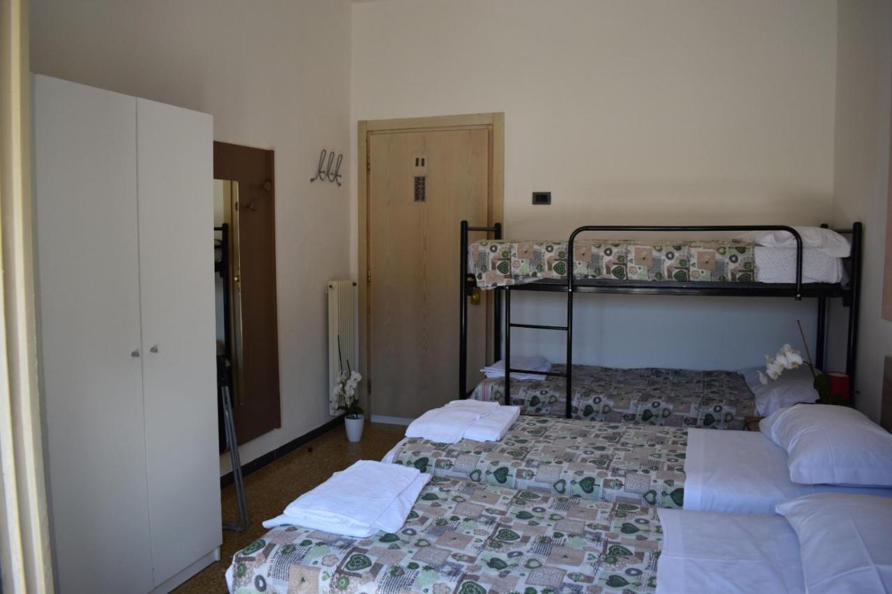 Villa Emma Torbole Sul Garda Exterior photo