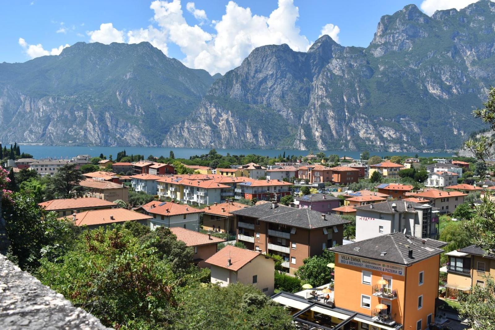 Villa Emma Torbole Sul Garda Exterior photo